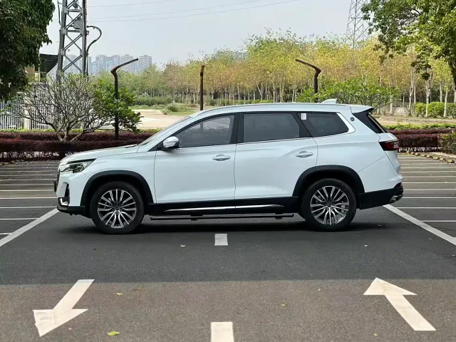 Jetour X90 Plus — Фото автомобиля 5