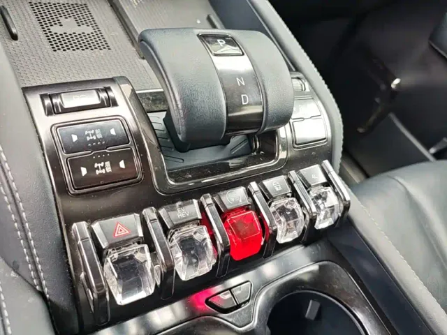 BYD FangChengBao Leopard 5 — Фото автомобиля 18