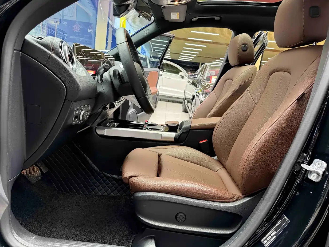 Mercedes-Benz Mercedes-Benz GLB 2024 Facelift GLB 220 Dynamic — Фото автомобиля 9