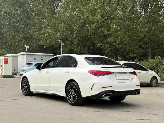 Mercedes-Benz C-Class — Фото автомобиля 9