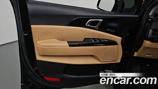 Kia Canival Carnival 4 поколение Дизель 9 мест Signature — Фото автомобиля 24