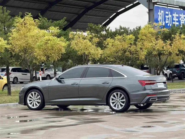 Audi A6L — Фото автомобиля 20