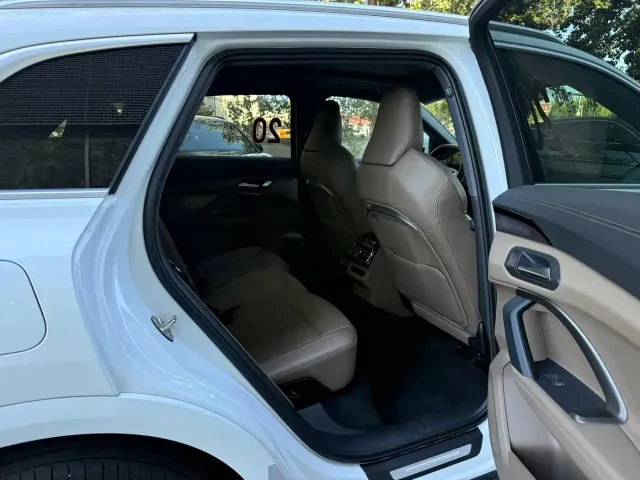Audi Audi Q5L 2026 Luxury Sport 150kW — Фото автомобиля 6