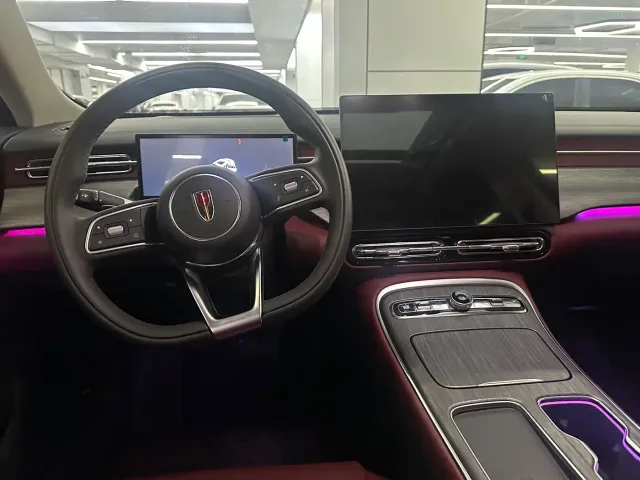 Hongqi H5 — Фото автомобиля 8