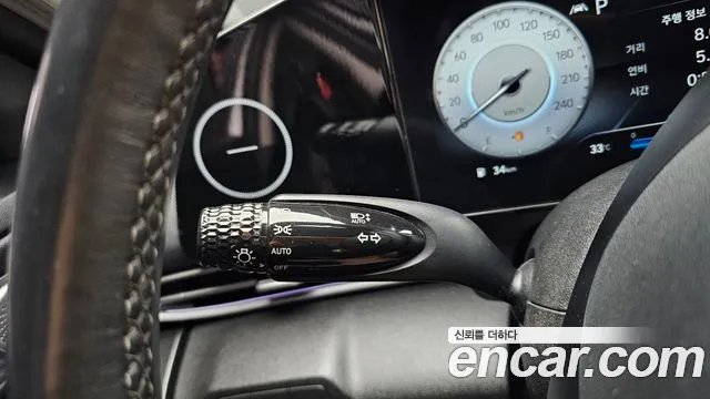 Hyundai AVANTE Avante (CN7) — Фото автомобиля 18