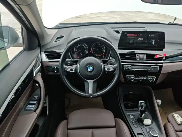 BMW X1 — Фото автомобиля 10