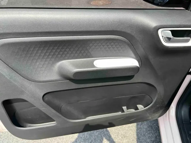 Wuling Hongguang Mini EV — Фото автомобиля 17