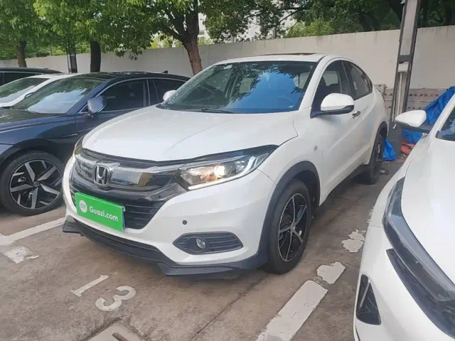 Фотография автомобиля — Honda Vezel