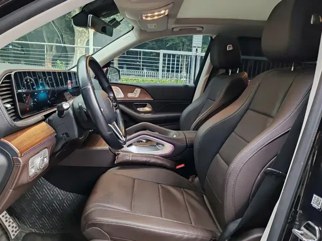 Mercedes-Benz GLE-Class — Фото автомобиля 11