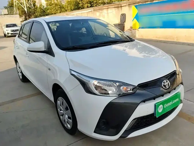 Toyota YARiS L Zhi Xuan — Фото автомобиля 3