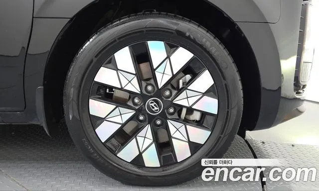 Hyundai Staria — Фото автомобиля 6