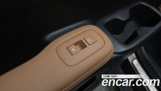 Hyundai Santa Fe MX5 — Фото автомобиля 19