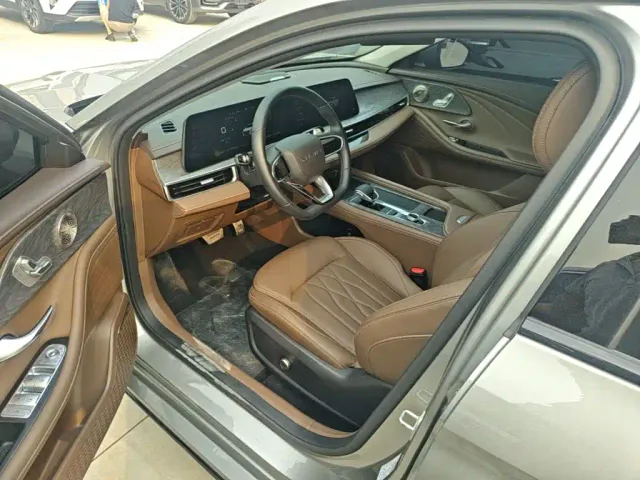 Chery Arrizo 8 — Фото автомобиля 15