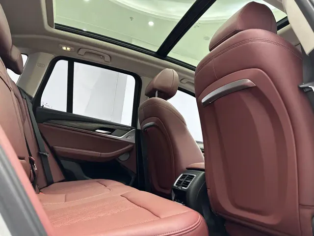 BMW X3 — Фото автомобиля 15