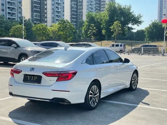 Honda Inspire — Фото автомобиля 30