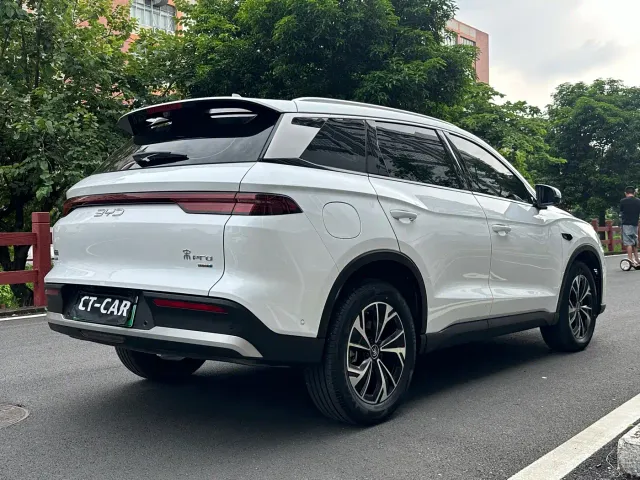 BYD Song Pro — Фото автомобиля 9