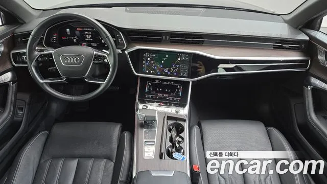Audi A6 C8 — Фото автомобиля 10