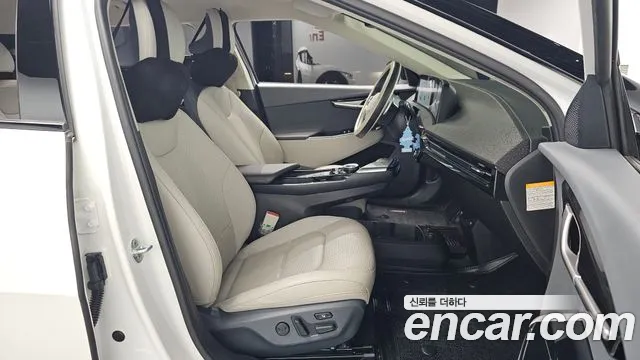 Kia EV6 — Фото автомобиля 25