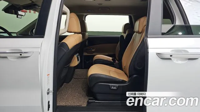 Kia Carnival 4th Gen — Фото автомобиля 26