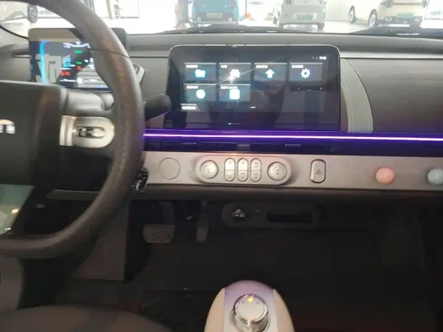 Changan Lumin — Фото автомобиля 12