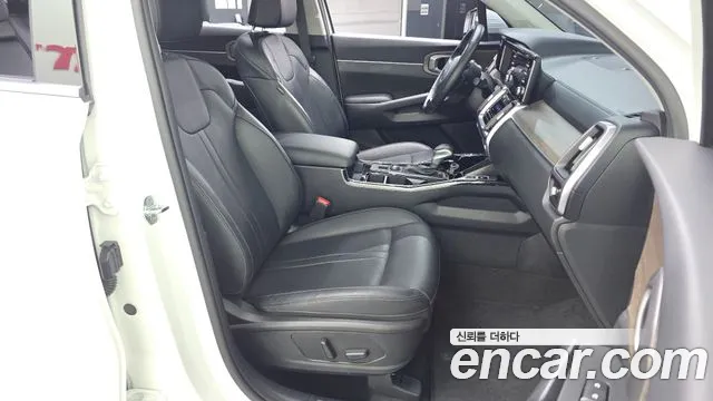 Kia Sorento Sorento 4-е поколение Бензин 2.5T 2WD — Фото автомобиля 11
