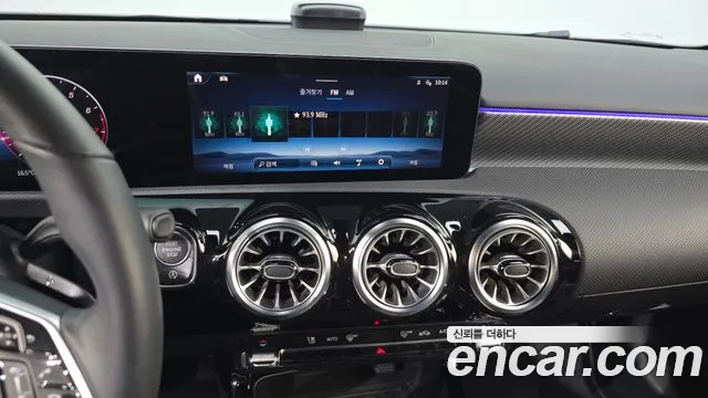 Mercedes-Benz A-Class — Фото автомобиля 14
