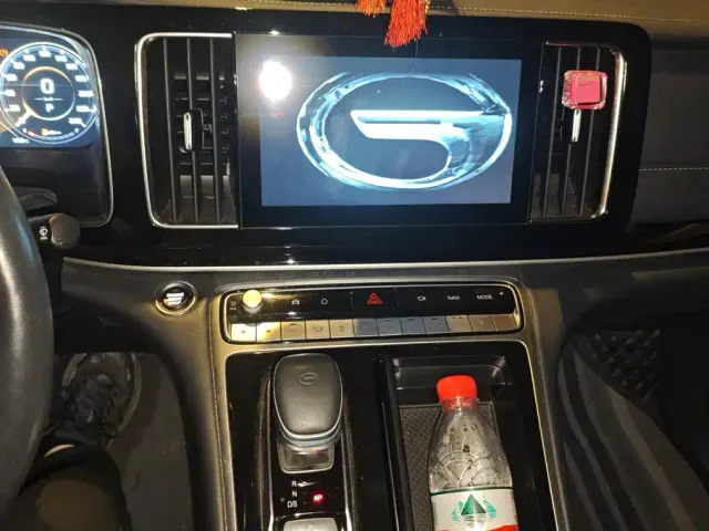GAC Trumpchi M8 — Фото автомобиля 13