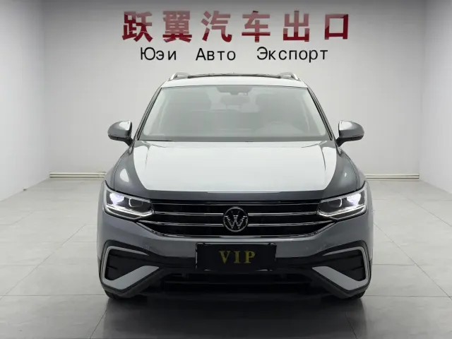 Volkswagen Tiguan L — Фото автомобиля 2