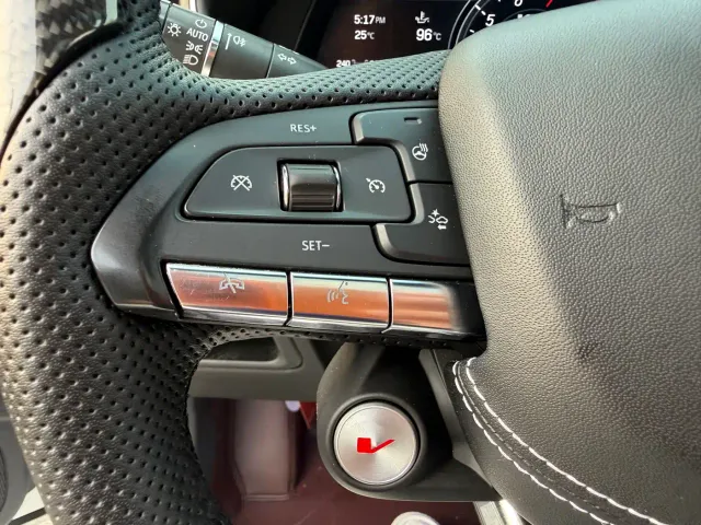Cadillac CT5 — Фото автомобиля 20
