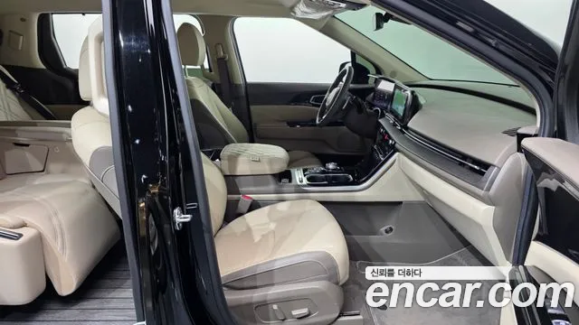 Kia Canival Carnival 4 поколение Бензин 9 мест Hi-Limousine(Спецкузов) — Фото автомобиля 12
