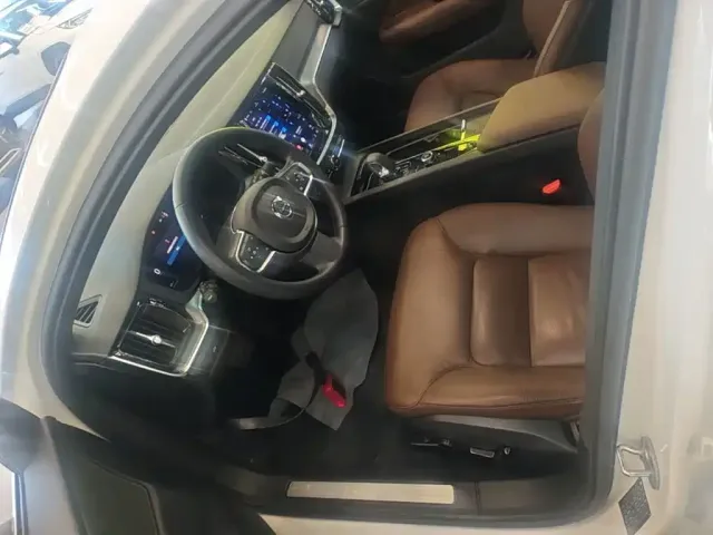 Volvo S60 — Фото автомобиля 14