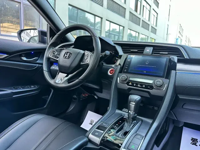 Honda Civic — Фото автомобиля 7