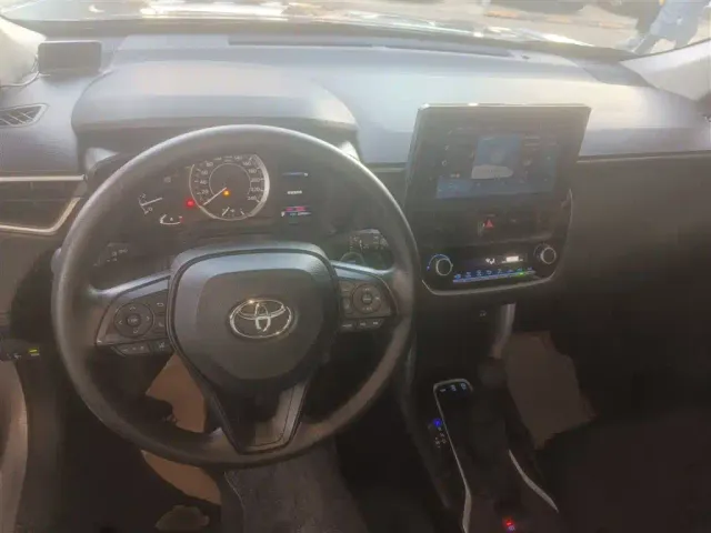 Toyota Corolla Cross — Фото автомобиля 11