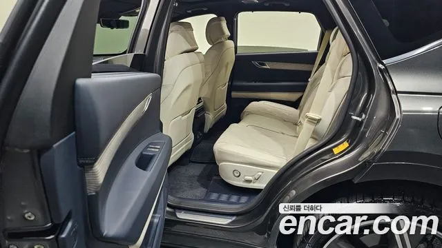 Genesis GV80 2.5T Бензин AWD — Фото автомобиля 23