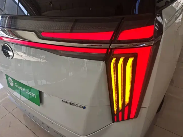 GAC Trumpchi M8 — Фото автомобиля 7