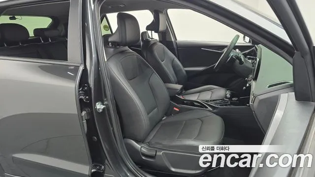 Kia Niro The All New Niro — Фото автомобиля 16