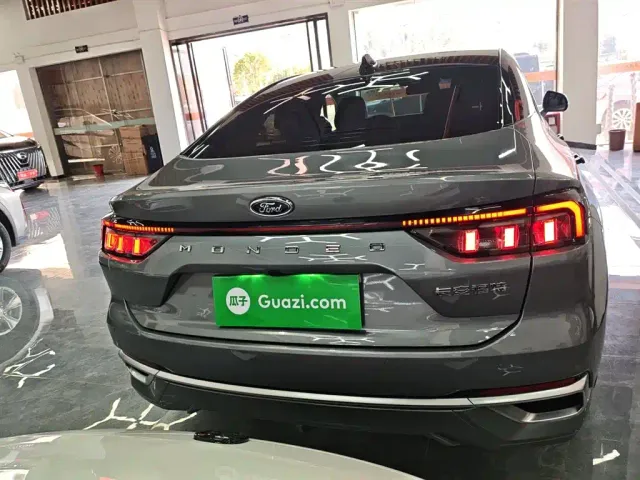 Ford Mondeo — Фото автомобиля 5