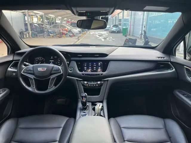 Cadillac XT5 — Фото автомобиля 7