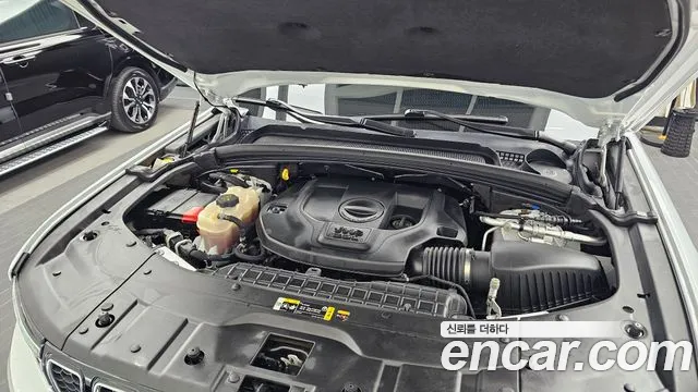 Jeep Cherokee WL — Фото автомобиля 9