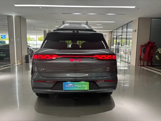 BYD Tang L — Фото автомобиля 6