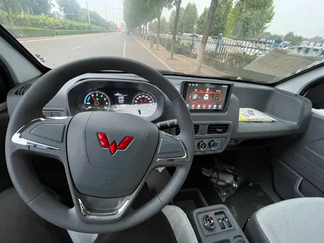 Wuling Yangguang — Фото автомобиля 20