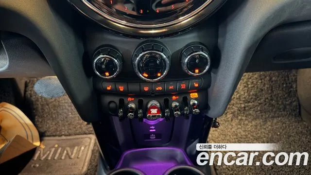 MINI Cooper — Фото автомобиля 14