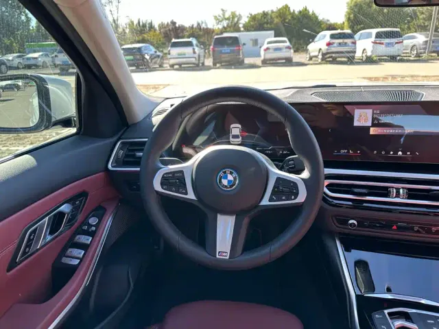 BMW i3 — Фото автомобиля 20