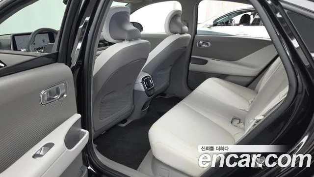Hyundai Ioniq 6 — Фото автомобиля 16
