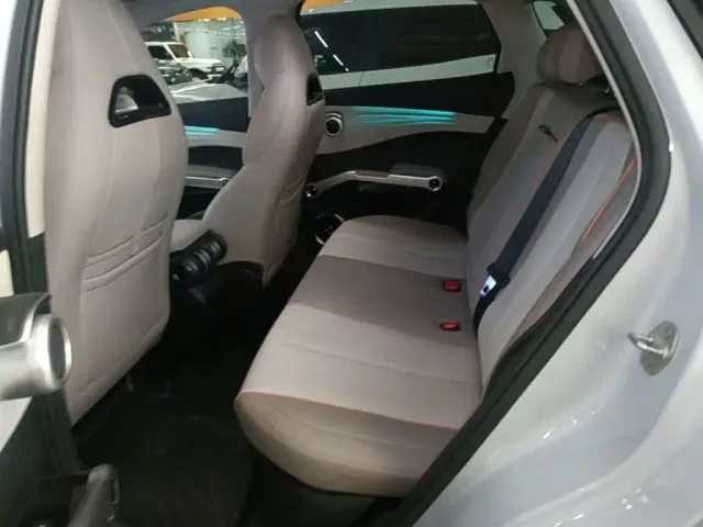 BYD Yuan PLUS — Фото автомобиля 16