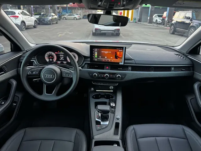Audi A4L — Фото автомобиля 14