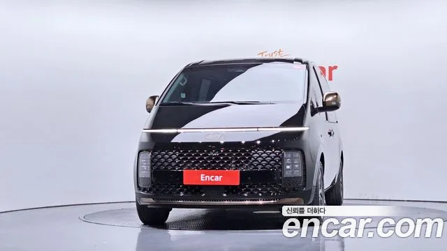Hyundai Staria Staria — Фото автомобиля 3