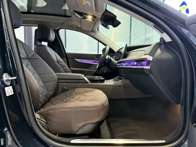 BMW 7 Series — Фото автомобиля 8