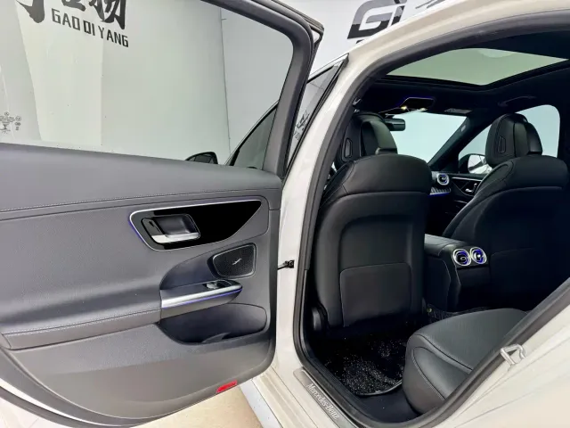 Mercedes-Benz C-Class — Фото автомобиля 9
