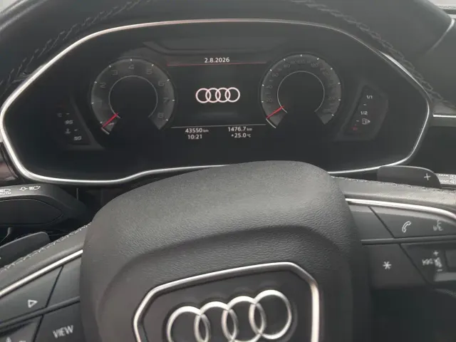 Audi Q3 — Фото автомобиля 12